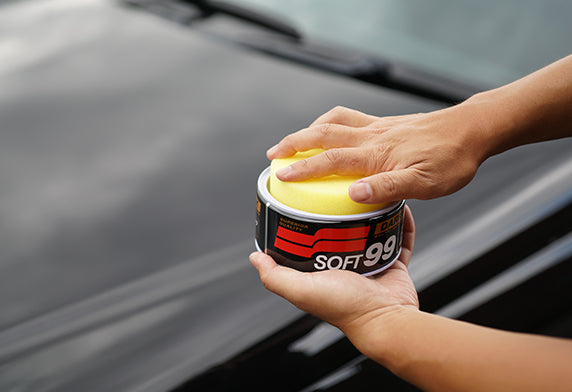 Soft 99 Dark & Black Wax For Dark & Black Coloured Vehicles 300g