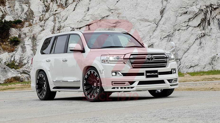 TOYOTA LANDCRUISER FJ-200 2016-2019 FRONT SHOW GRILL